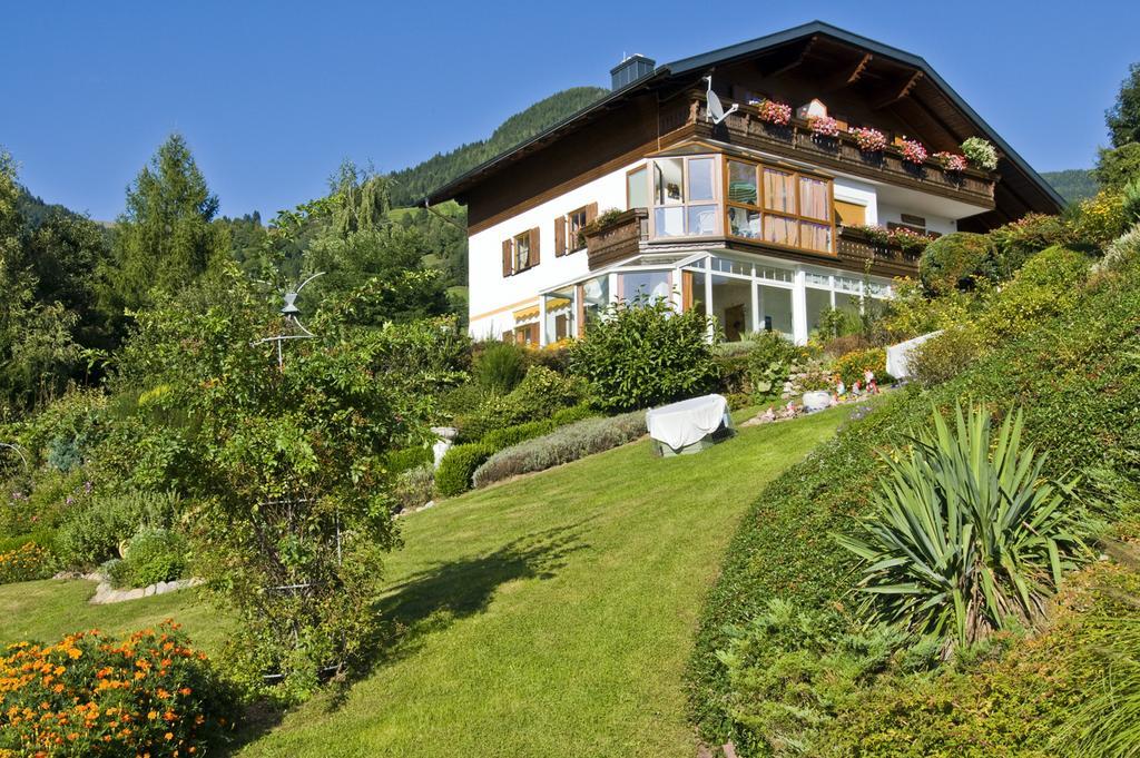 Ferienwohnungen M Cichini Millstatt Exterior photo